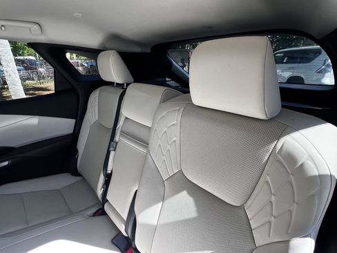 Used 2024 Lexus RX 350 Premium w/ Convenience Package image 32