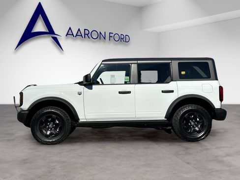 New 2025 Ford Bronco Big Bend w/ Black Diamond Package AWD/4WD image 3