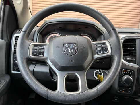 Used 2024 RAM 1500 Classic SLT image 21