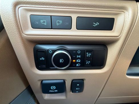 Used 2023 Ford F150 Lariat w/ Equipment Group 502A High AWD/4WD image 17