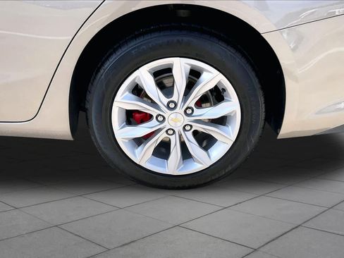 Used 2023 Chevrolet Malibu LT w/ Driver Confidence Package FWD image 11