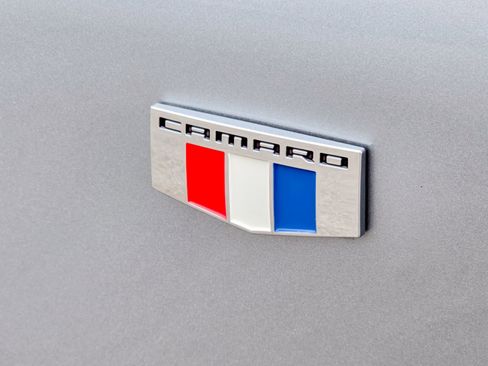 Used 2023 Chevrolet Camaro LT w/ RS Package image 8