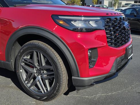 New 2026 Ford Explorer ST image 7