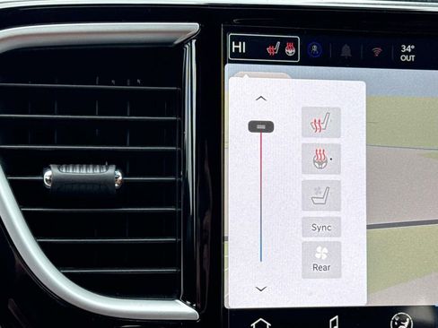 New 2026 Chrysler Pacifica Pinnacle image 22