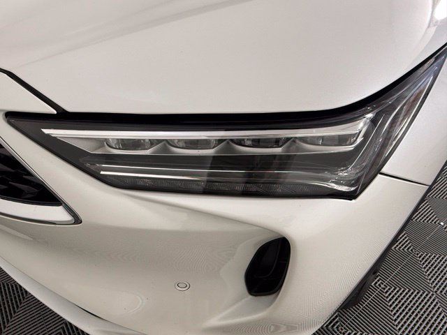 Used 2022 Acura MDX w/ Advance Package AWD/4WD image 11