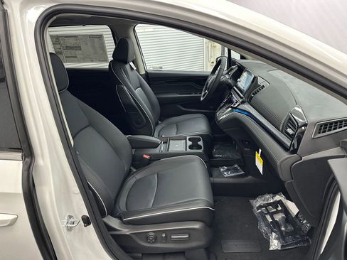 New 2026 Honda Odyssey Elite image 15