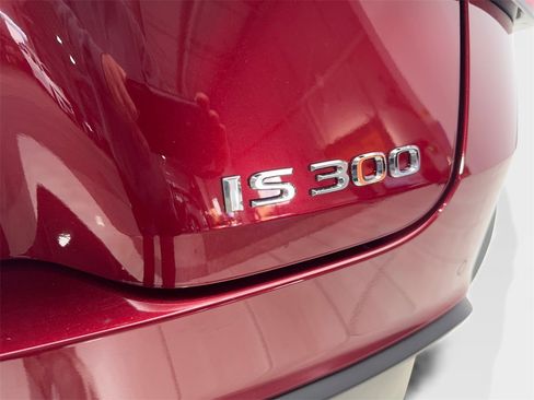 Used 2025 Lexus IS 300 w/ Premium Package image 23