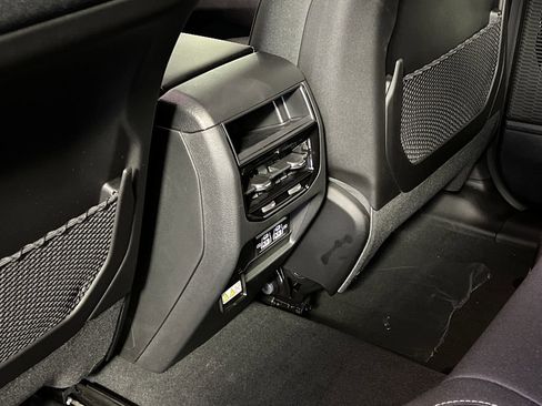 New 2025 Jeep Grand Cherokee Laredo image 31