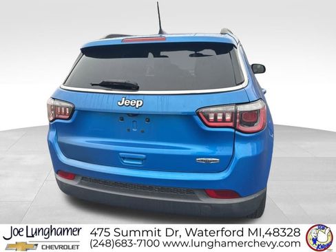 Used 2017 Jeep Compass Latitude w/ Popular Equipment Group image 3