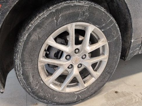 Used 2022 Chevrolet Equinox LT image 9