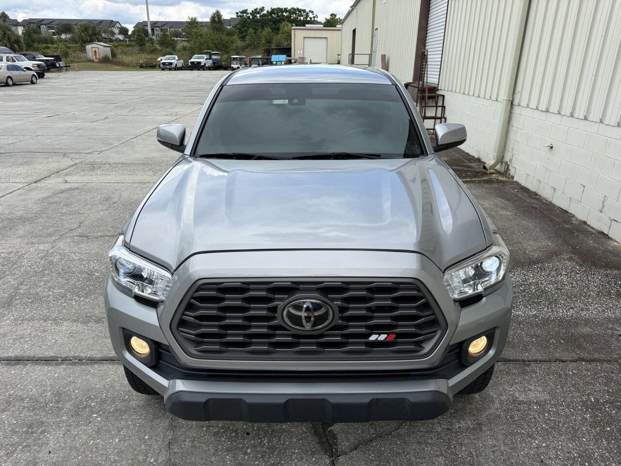 Used 2021 Toyota Tacoma TRD Off-Road AWD/4WD image 13