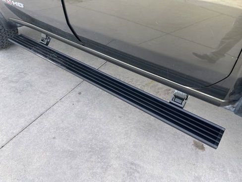 Used 2023 GMC Sierra 3500 AT4 w/ AT4 Preferred Package image 17