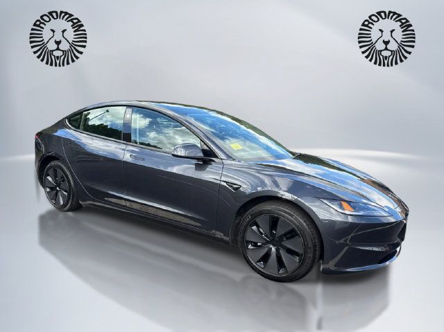 Used 2025 Tesla Model 3 Long Range RWD image 3