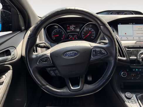 Used 2018 Ford Focus RS AWD/4WD image 12