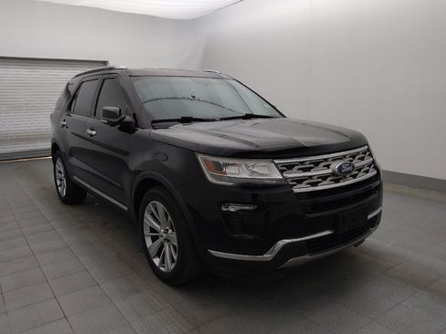 Used 2019 Ford Explorer Limited w/ Class III Trailer Tow Package image 11