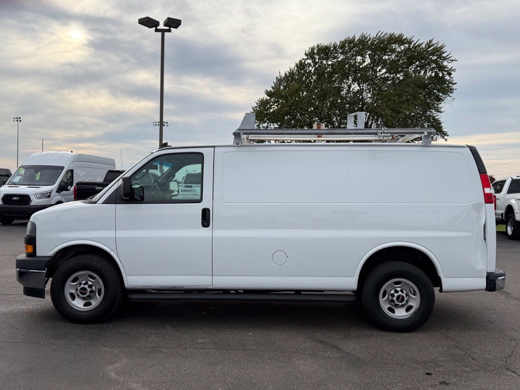 Used 2019 GMC Savana 2500 w/ Driver Convenience Package RWD image 35