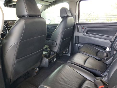 Used 2022 Honda Odyssey EX-L image 9