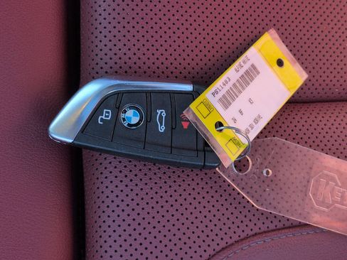 Used 2024 BMW X3 xDrive30i w/ Premium Package AWD/4WD image 33