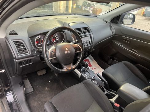 Used 2014 Mitsubishi Outlander Sport ES image 11