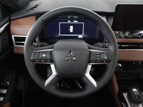 New 2025 Mitsubishi Outlander SEL image 43