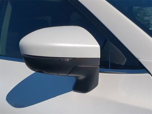 New 2025 Nissan Pathfinder Platinum w/ Black Appearance Package image 11