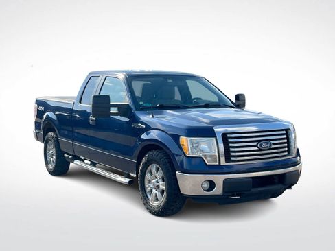 Used 2010 Ford F150 XLT image 2