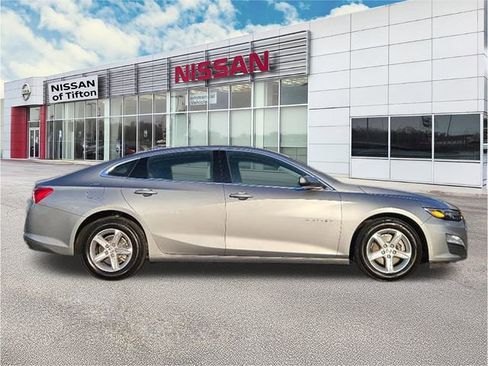 Used 2024 Chevrolet Malibu LT image 7