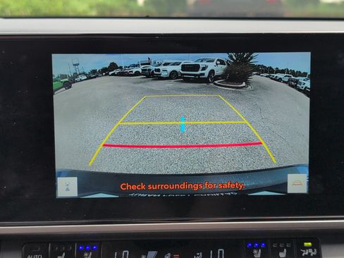 Used 2025 Toyota Camry XLE w/ Premium Package FWD image 20