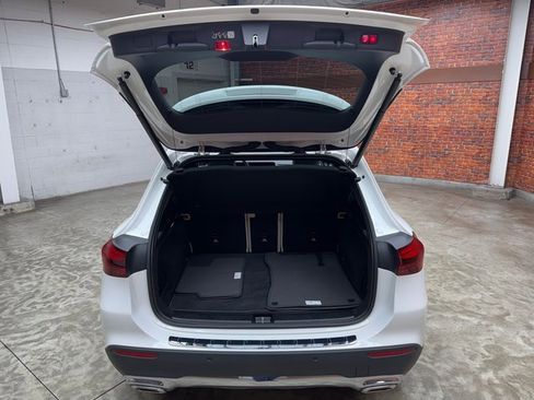 Used 2025 Mercedes-Benz GLA 250 GLA 250 image 25