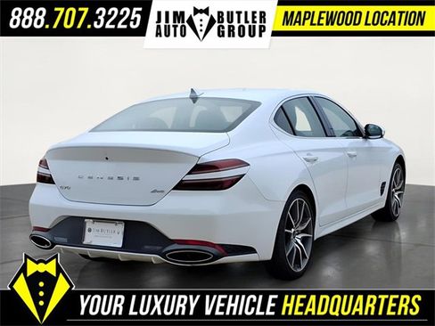 Used 2025 Genesis G70 2.5T image 4