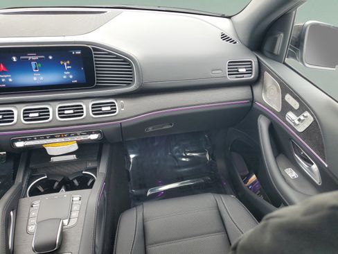 Certified 2026 Mercedes-Benz GLS 580 4MATIC image 15