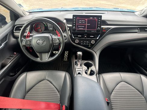 Used 2022 Toyota Camry TRD w/ TRD Package w/JBL Audio FWD image 10