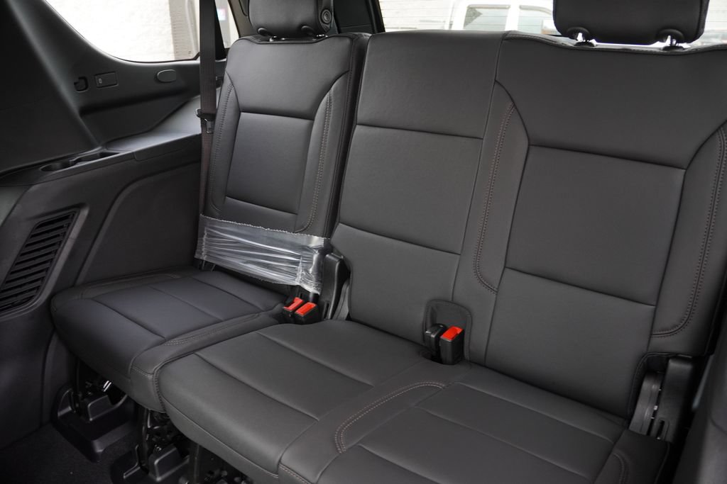 New 2026 Chevrolet Tahoe High Country AWD/4WD image 13