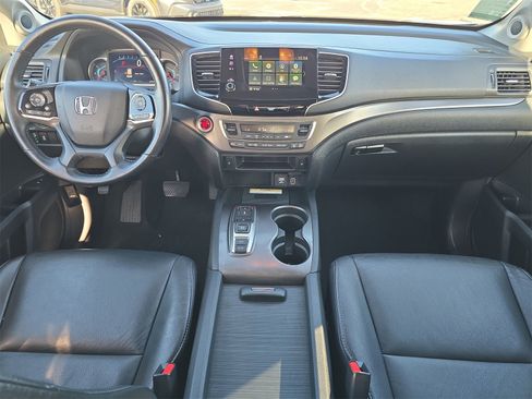 Certified 2022 Honda Pilot Special Edition image 9
