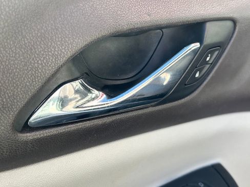 Used 2018 GMC Acadia SLT image 7