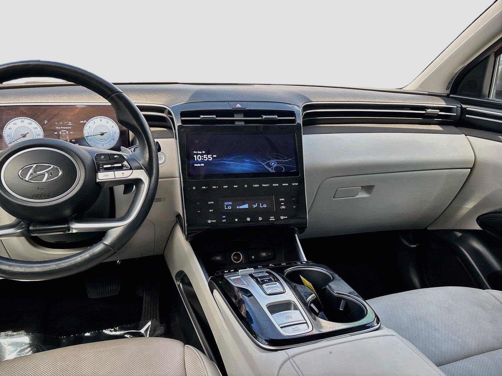 Used 2022 Hyundai Tucson Limited FWD image 23