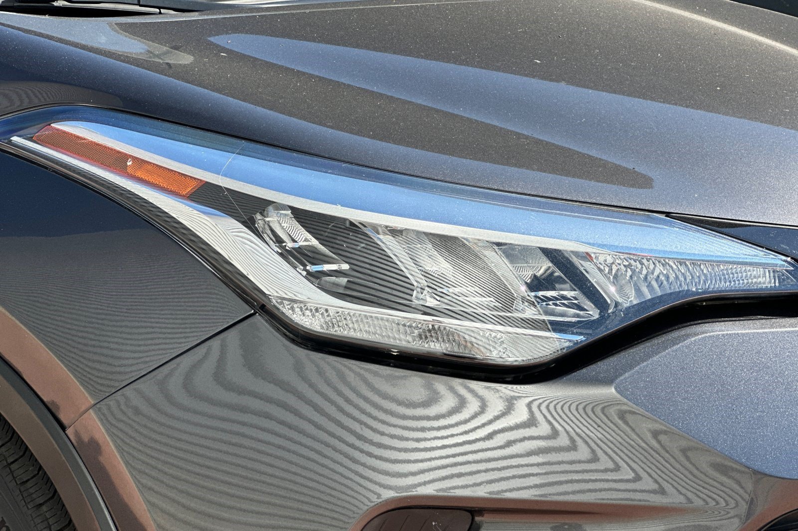 Used 2020 Toyota C-HR LE FWD image 12