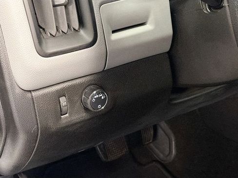 Used 2017 Chevrolet Colorado W/T image 10