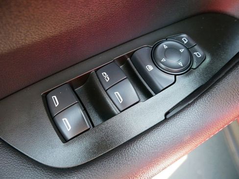 Used 2023 Chevrolet Blazer LT image 10