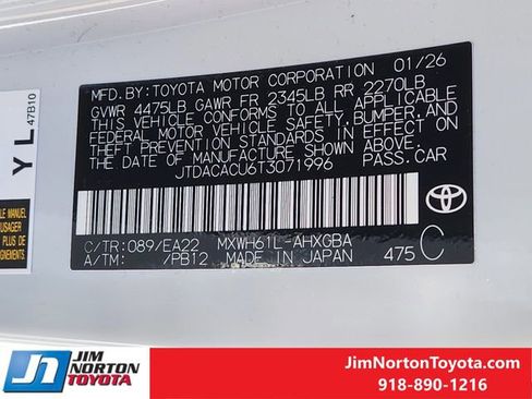 New 2026 Toyota Prius Plug-In Hybrid FWD image 23