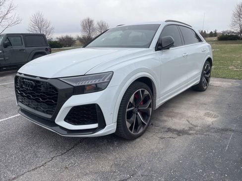 Used 2024 Audi RS Q8 image 6