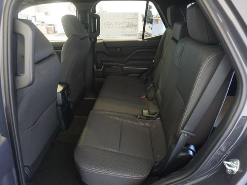 New 2026 Toyota 4Runner SR5 AWD/4WD image 20