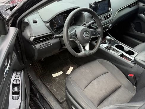 Used 2021 Nissan Altima 2.5 SV FWD image 6