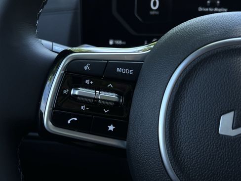 New 2026 Kia Carnival SX Prestige FWD image 36