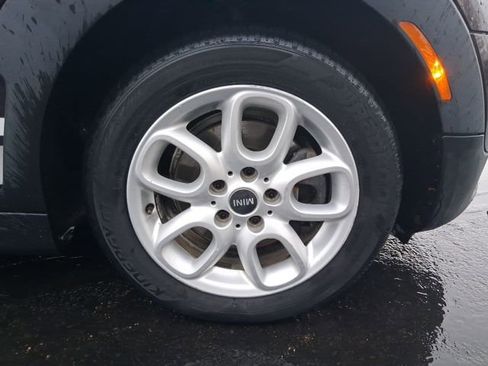 Used 2017 MINI Cooper Clubman image 8