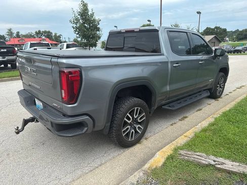 Used 2021 GMC Sierra 1500 AT4 w/ AT4 Preferred Package AWD/4WD image 3