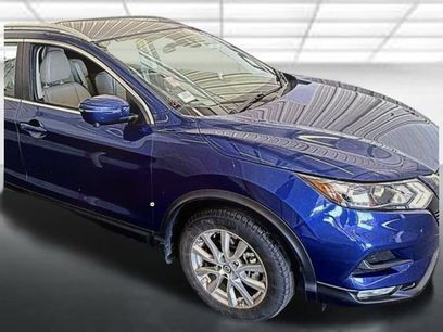 Used 2022 Nissan Rogue Sport SV w/ Technology Package