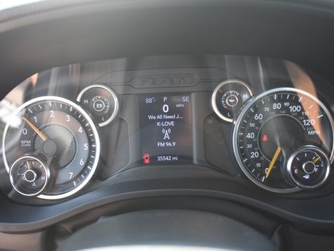 Used 2022 RAM 1500 Big Horn AWD/4WD image 21