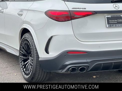 Used 2024 Mercedes-Benz GLC 43 AMG 4MATIC image 4