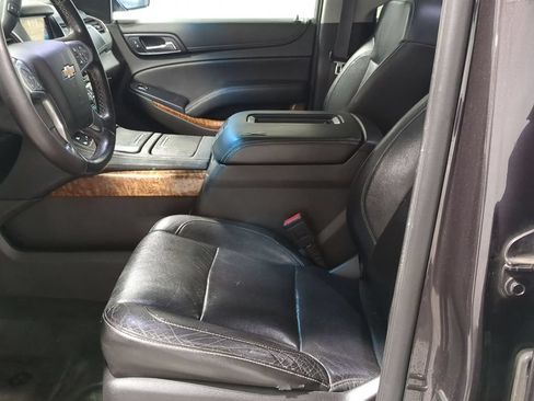 Used 2015 Chevrolet Tahoe LTZ AWD/4WD image 29